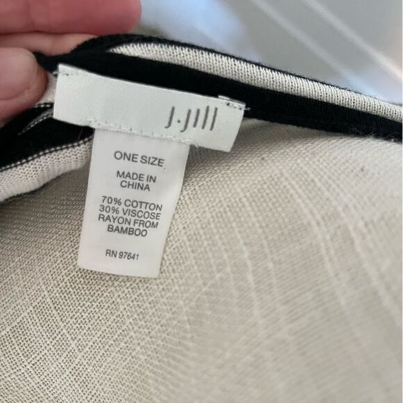 J. Jill Asymmetrical Navy & White Poncho - Picture 4 of 4